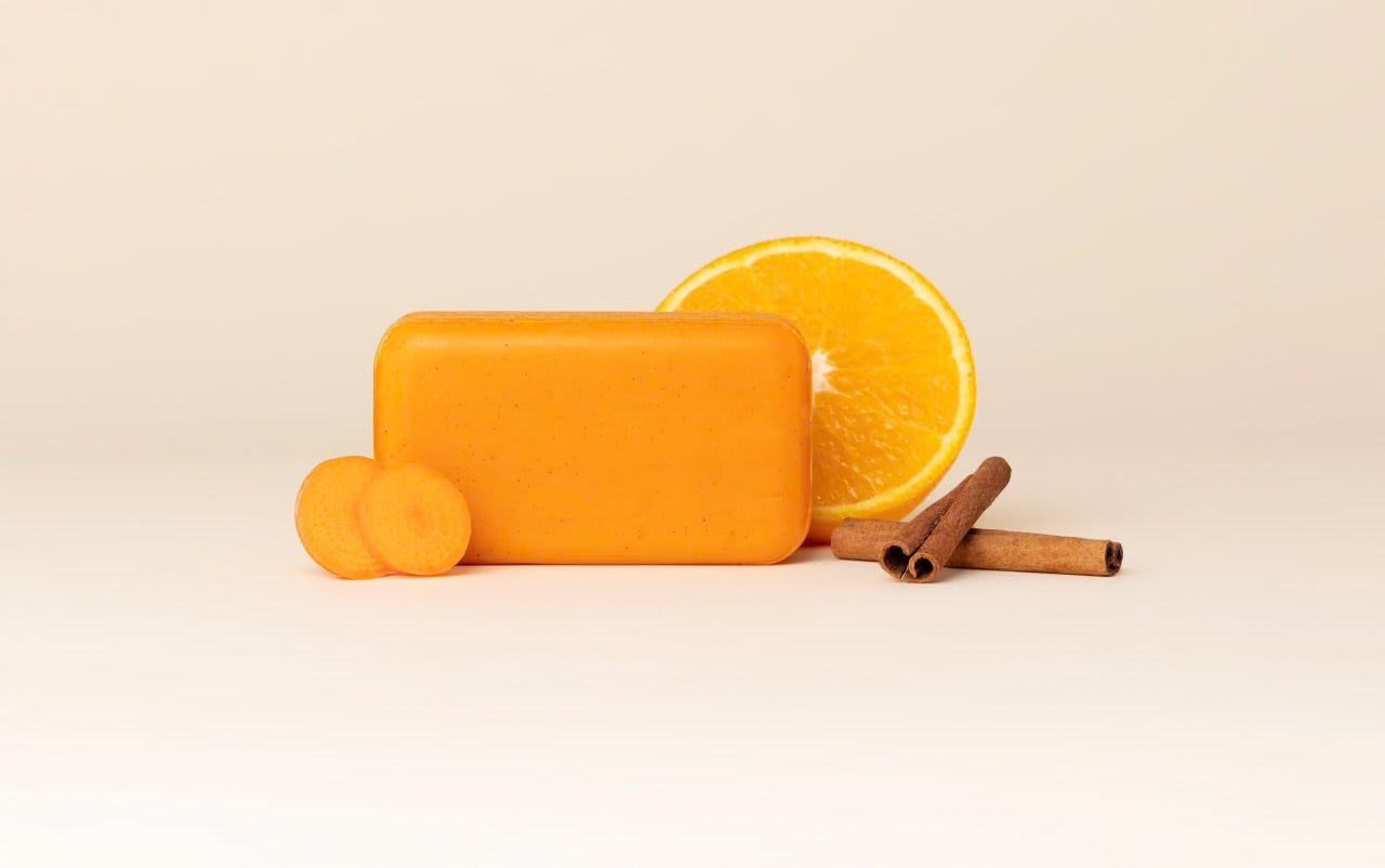 AROMA ZONE - SAVON VÉGÉTAL ILLUMINATEUR (AUX HUILES ESSENTIELLES BIO) - Aya Léya